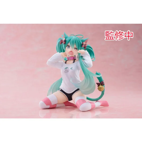 13CM Anime Hatsune Miku Figure Cat Ear Long Sleeve Shirt Kneeling Animation Model Toy Gift Collection Decorative Ornaments PVC - Image 5